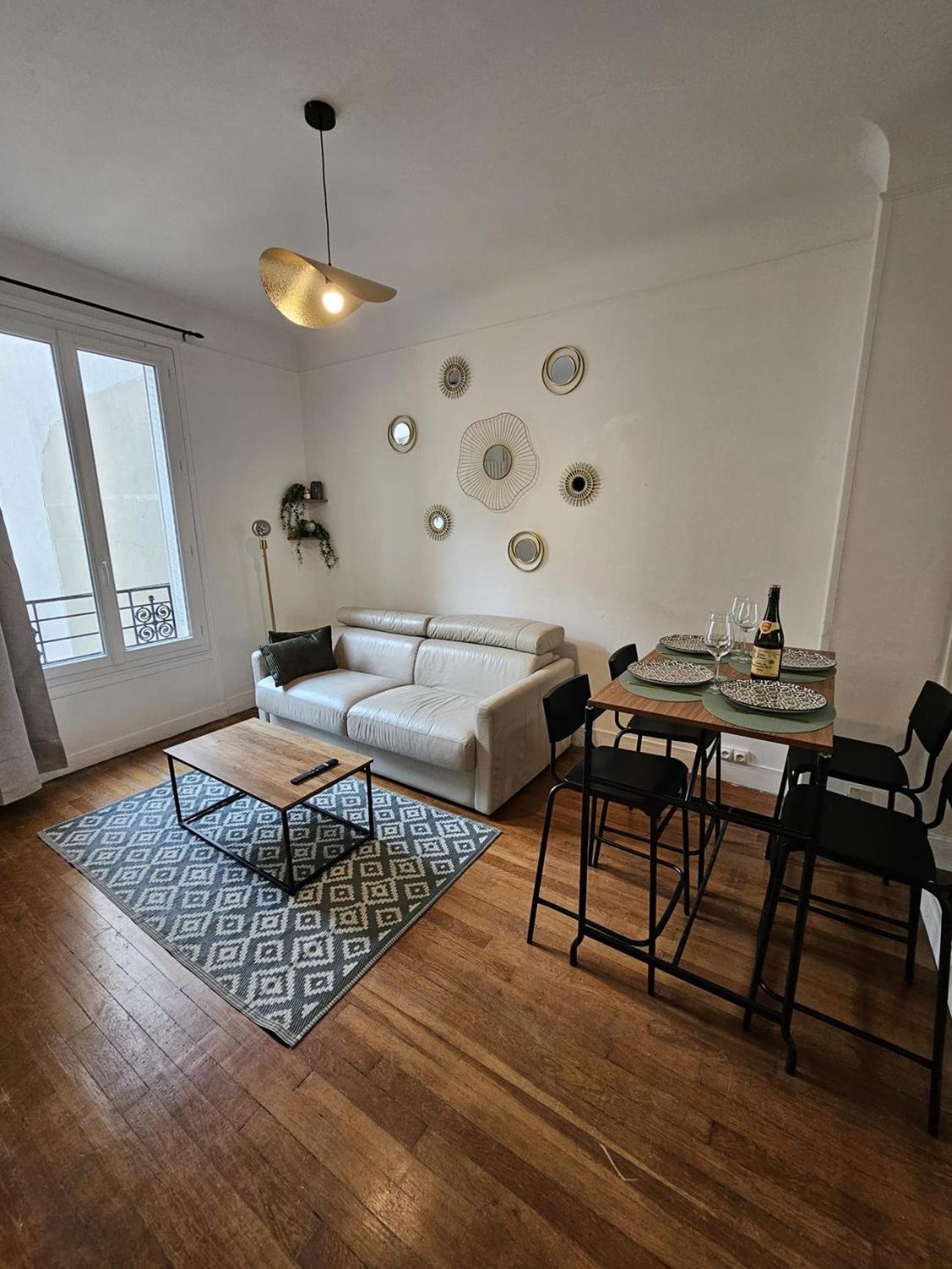 Beautiful 1 Bedroom Flat In Paris 17Th Exterior photo