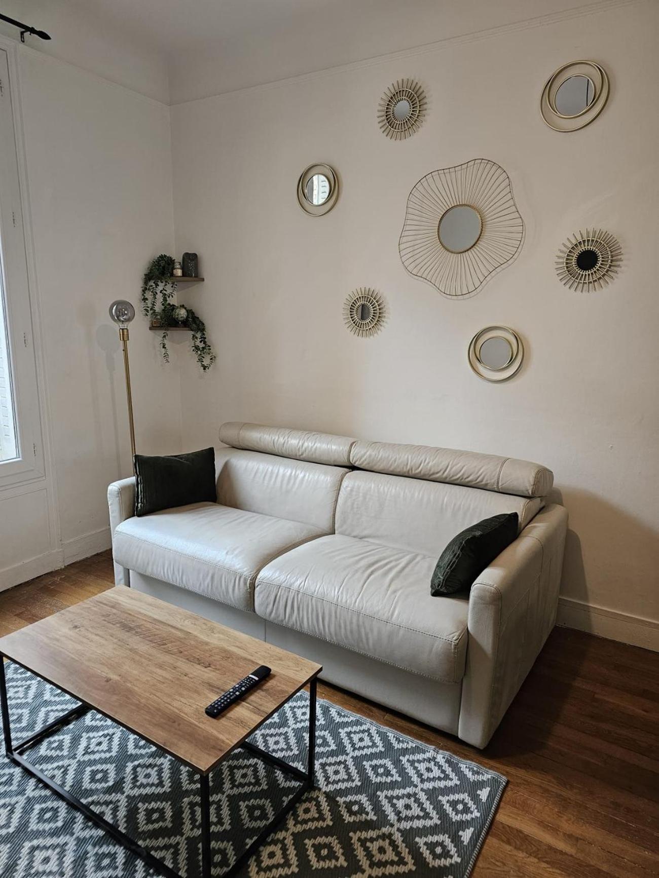 Beautiful 1 Bedroom Flat In Paris 17Th Exterior photo